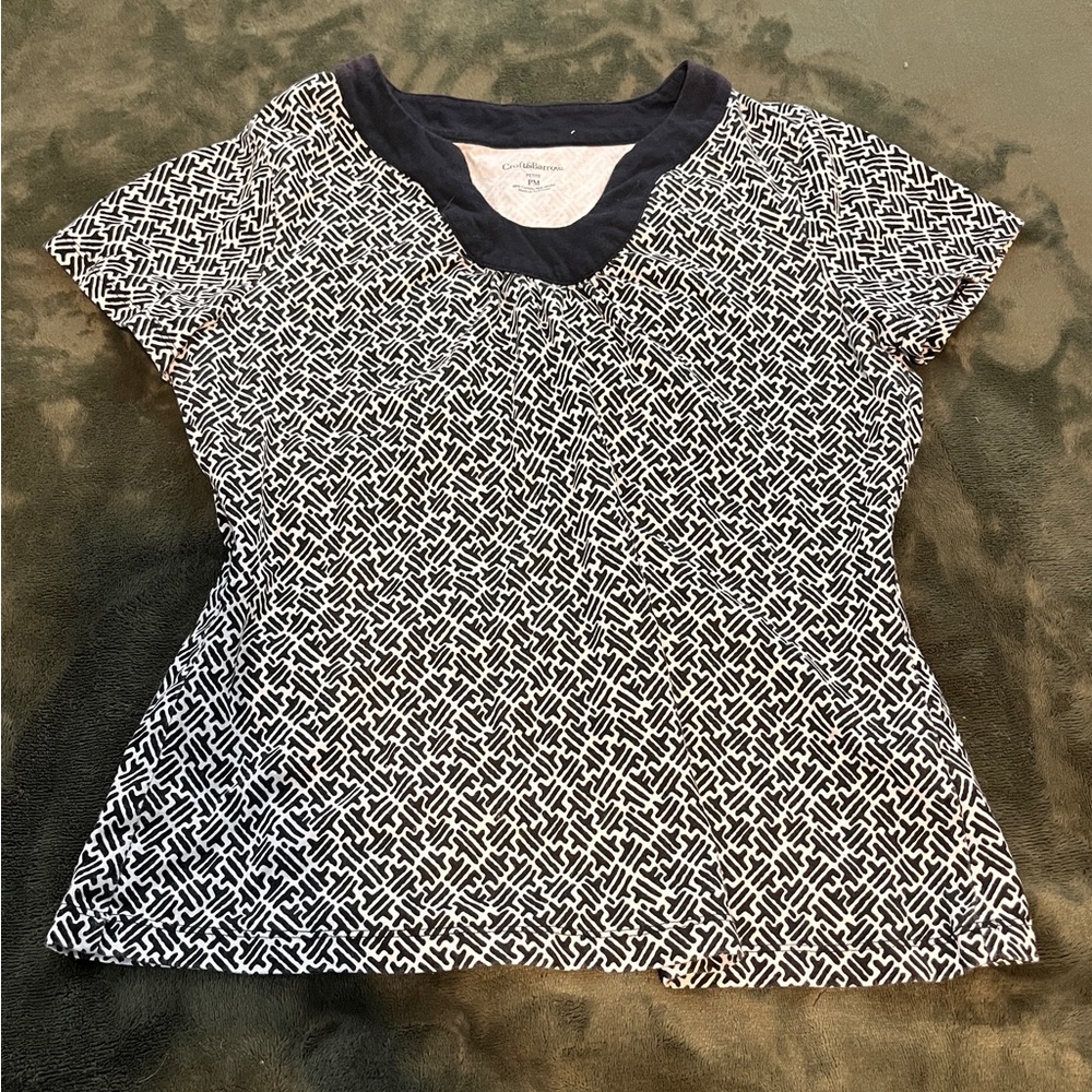 Croft & Barrow Black and White Geometric Short Sleeve Top